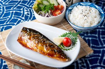 Saba fish grilled with sauce.