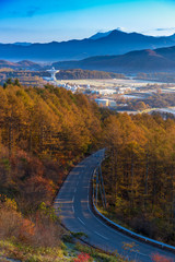 紅葉の平沢峠から野辺山宇宙電波観測所