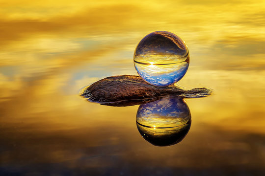 Beautiful Transparent Glass Ball Flips The View Upside Down