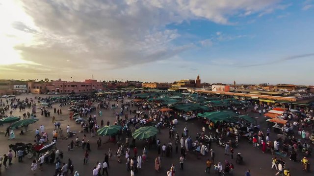 Timelapse footage of Jemaa el-Fnaa Square at sunset