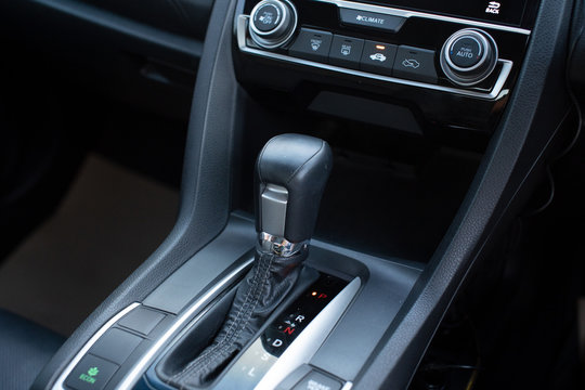The mechanism of switching modes of automatic transmission car.