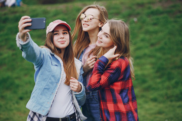 Fototapeta premium girls with phone