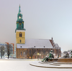 Berlin im Winter, Marienkirche, Schnee, winterlich, Alexanderplatz, Berlin im Winter winterzeit...