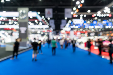 Blur, defocused background of public exhibition hall. Business tradeshow, job fair, or stock market. Organization or company event, commercial trading, or shopping mall marketing advertisement concept - obrazy, fototapety, plakaty