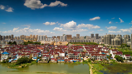 Obraz premium Bird's eye view of the ecological beauty of blue sky and white clouds in langxi county, anhui province, China