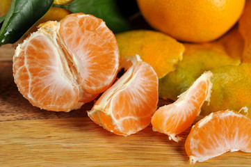 fresh tangerines with leaves