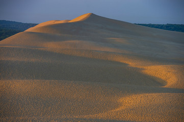 Fototapeta na wymiar Dune of Pilate, France. the largest sandy desert in Europe