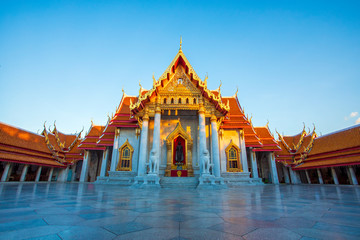 Naklejka premium wat benchamabophit ,marble temple one of most popular traveling destination in bangkok thailand