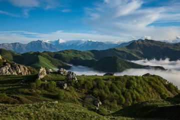 Fototapeta premium горный пейзаж с туманом