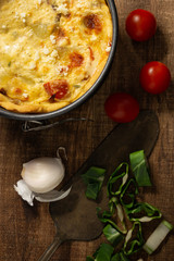 Frische Quiche mit Mangold