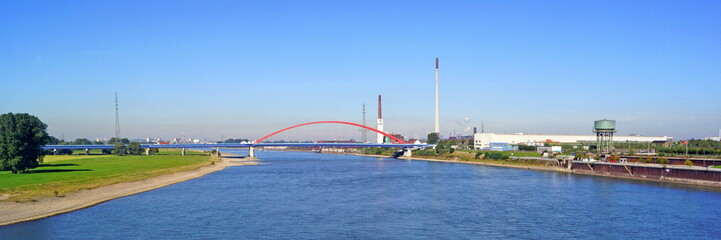 Obraz premium DUISBURG am Rhein