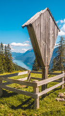 Fototapeta na wymiar Smartphone HD wallpaper of alpine view at Achensee