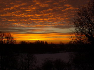 Fototapeta na wymiar Sonnenaufgangsstimmung in Wesel