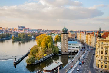Fotobehang Vue de Prague depuis la terrasse de la Maison dansante © Gerald Villena