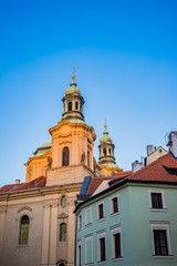 Fototapeta na wymiar Église Saint-Nicolas Place de la Vieille-Ville de Prague
