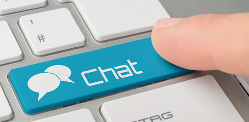 Tastatur mit blauer Taste - Chat