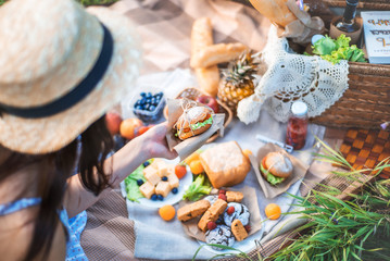 girl with christmas cookies