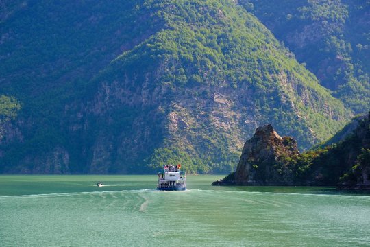 Car Ferry to Koman Reservoir, Liqeni i Komanit, River Drin, Qark Shkodra, Albania, Europe