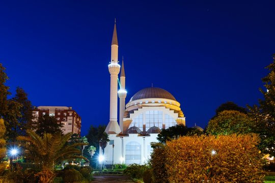 Great Mosque, Ebu-Bekr Mosque, Xhamia Ebu Beker, Shkodra, Shkoder, Qark Shkodra, Albania, Europe