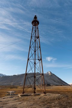 Old airship mast to anchor for the airship Norge by Umberto Nobile, North Pole expedition by Roald Amundsen, Ny-Alesund, Spitsbergen Island, Spitsbergen Archipelago, Svalbard and Jan Mayen, Norway, Europe