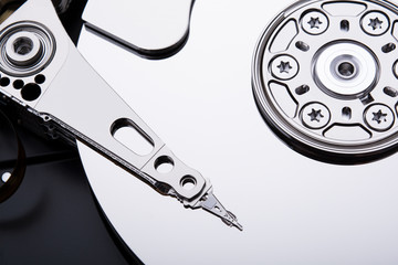 Computer hard drive data storage technology