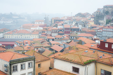 Porto sous la pluie