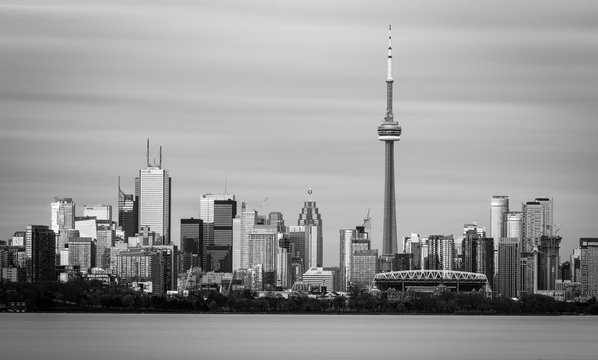 Fototapeta Long Exposure of Toronto Skyline in Black and White