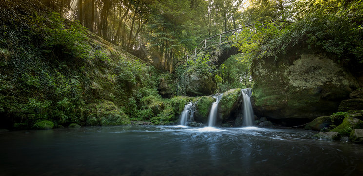 Mullerthal cascade Schiessentümpel Luxembourg panoramique