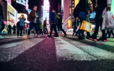 Fototapeten Time Square bei Nacht, verschwommenes Konzeptfoto in New York © oneinchpunch