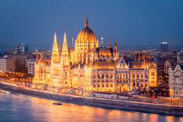 Fototapeta na wymiar Budapest parliament - Hungarian Parlament - Hungary