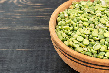 Dry green peas in bowl