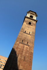 Fototapeta premium campanile del duomo di torino in piemonte in italia