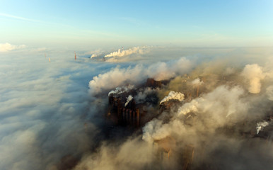 Obraz premium Pipes of the plant in the city of Mariupol. Ukraine