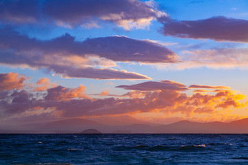 Fototapeta premium sunset over the lake