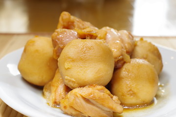 里芋と鶏肉の煮物