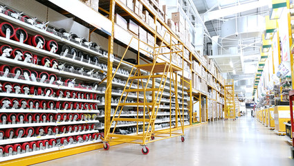 step in Warehouse store