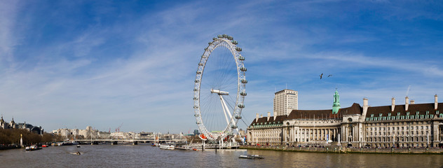 London eye ferris wheel in London - obrazy, fototapety, plakaty