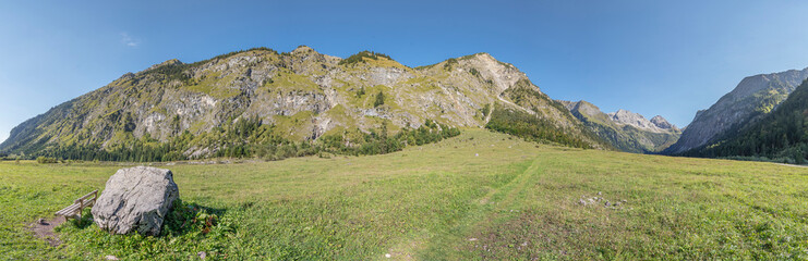 Fototapeta na wymiar Panorama of the Oytal with View to the Mountain / Bavaria