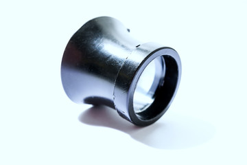 Lupe vor weißem Hintergrund