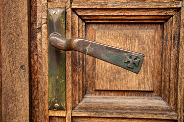 Türklinke mit Kreuz