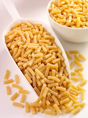 MACARONI IN SCOOP