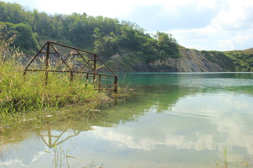 Fototapeta premium lake in deep forest