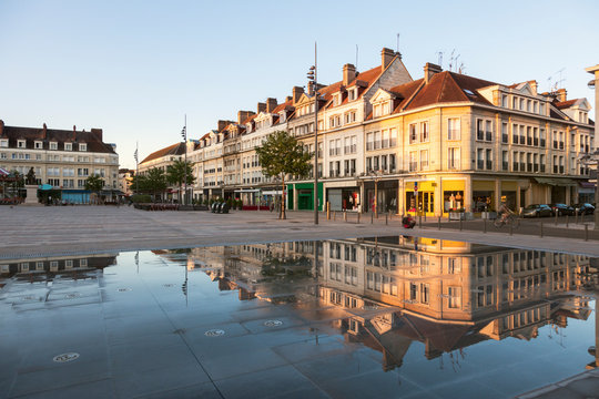 Fototapeta Place Jeanne Hachette in Beauvais