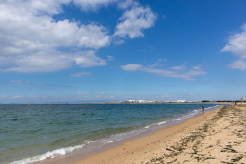 大阪湾と空
