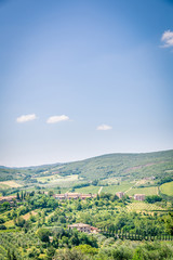 Fototapeta na wymiar View into italian country near the famous San Gimignano town