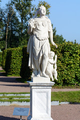 Obraz premium The palace and park ensemble Oranienbaum was founded by A. Menshikov. The Great Menshikov Palace is the largest ensemble of Peter the Great Baroque. 