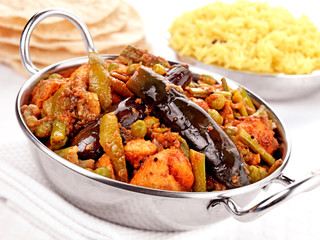UNDHIYU CURRY