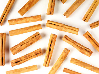CINNAMON STICKS