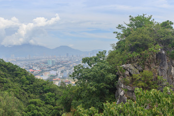 Fototapeta na wymiar View from marble mountains da nhang, vietnam