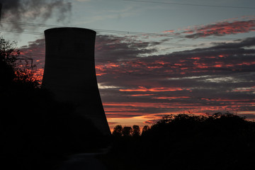 silhouette of Didcot power station at sunset - 231254072
